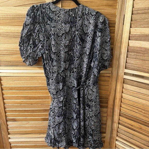 Reformation Blue Snakeskin Print Monica Wrap Dress size 1X - Picture 2 of 5